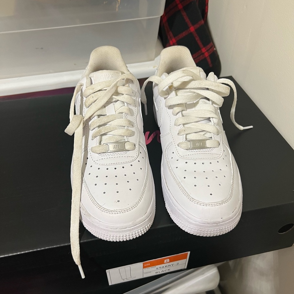 White Nike Air Force 1’s